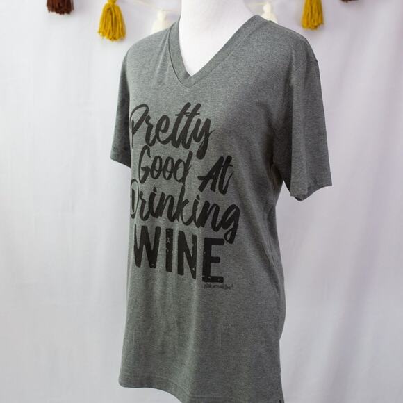 Color Image NEW V-Neck Short Sleeve Pretty Good at Drinking Wine T Shirt Small - Picture 2 of 3